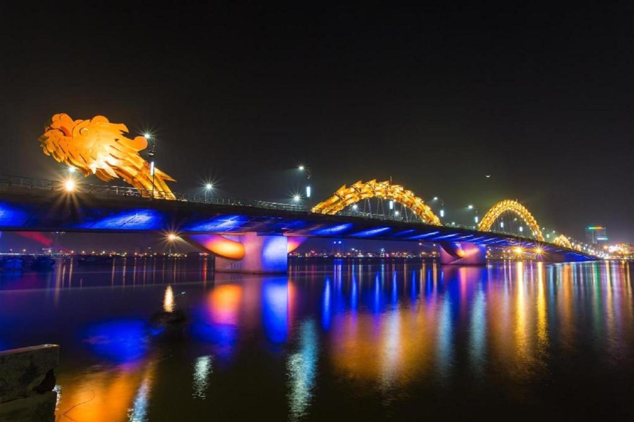 Lucky Ruby Hotel Da Nang Exterior photo