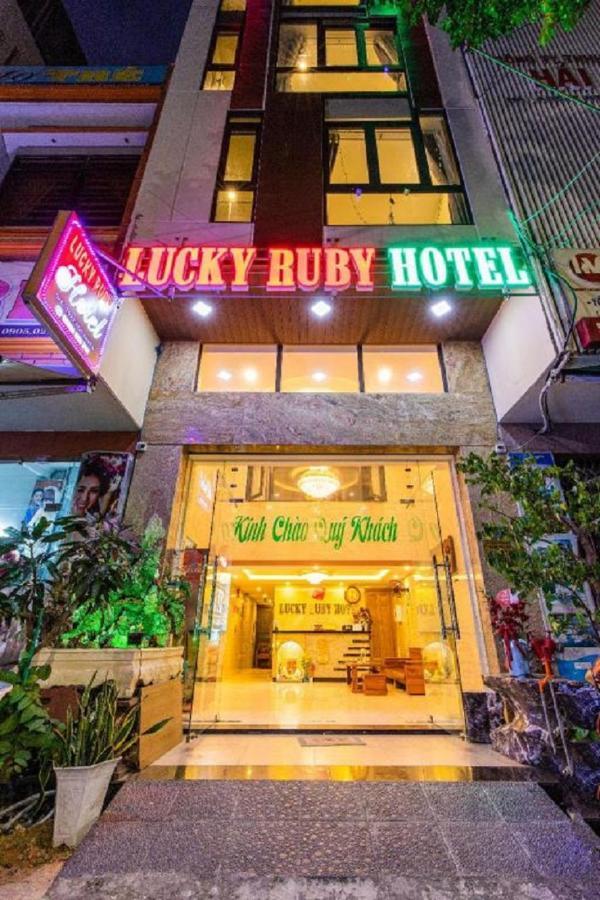 Lucky Ruby Hotel Da Nang Exterior photo
